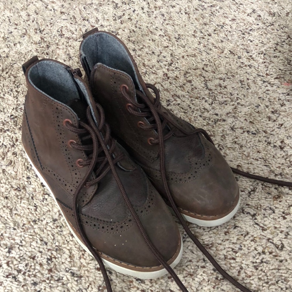 Boys dress boots